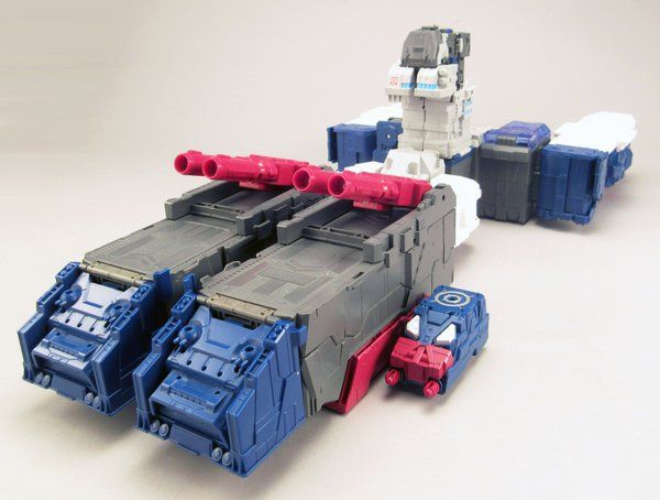 Fortress Maximus2.jpg Fortress Maximus2.jpg